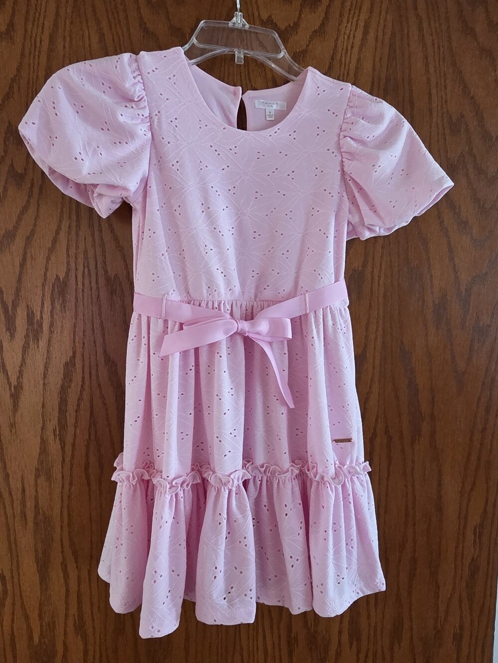 Tahari Girls Pink Eyelet Puff Sleeve Dress Size 6